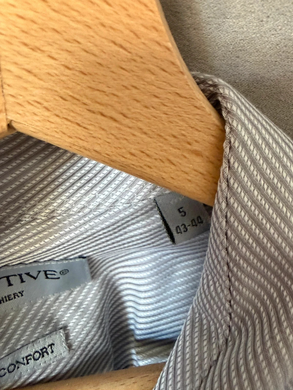 Camisa gris rayada Armand Thierry – photo 4